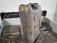 Partij jerrycans - afbeelding 4 van  8
