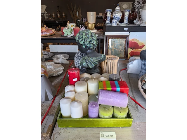 Partij kaarsen + 6x decoratie - afbeelding 1 van  7