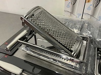 Partij kaasraspen en schaven - afbeelding 3 van  4