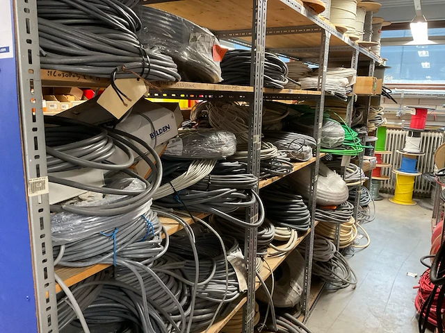 Partij kabel (c) - afbeelding 12 van  36