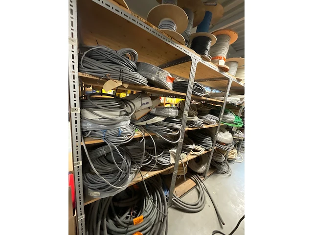Partij kabel (c) - afbeelding 25 van  36