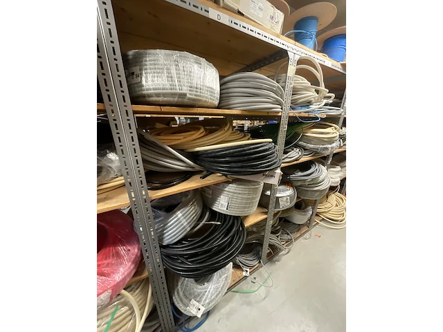 Partij kabel (c) - afbeelding 28 van  36