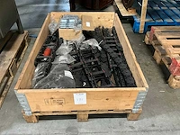 Partij kabelrups onderdelen - afbeelding 1 van  3