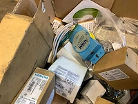 Partij kabels en installatie materiaal - afbeelding 2 van  11