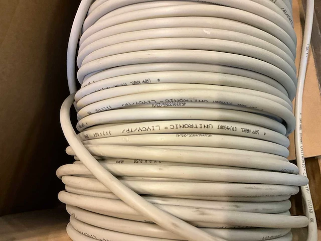 Partij kabels en installatie materiaal - afbeelding 5 van  11