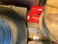 Partij kabels en installatie materiaal - afbeelding 9 van  11