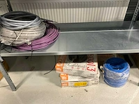 Partij kabels en snoeren - afbeelding 14 van  24