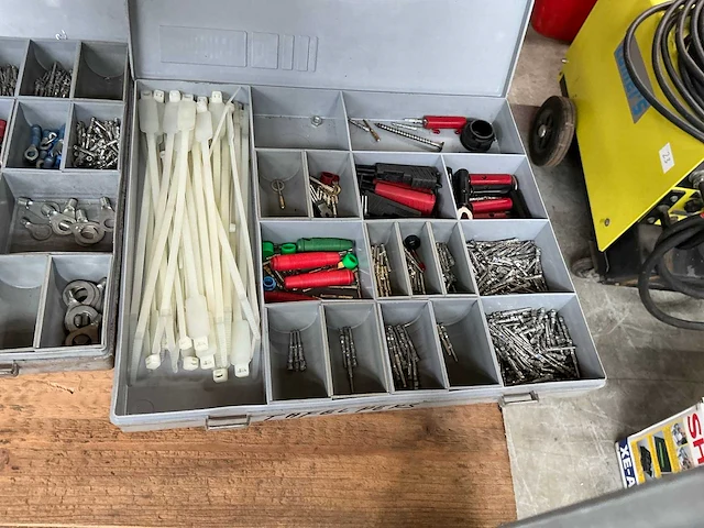 Partij kabelschoenen - afbeelding 3 van  5