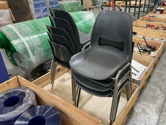 Partij kantinestoelen, 10 stuks - afbeelding 2 van  2
