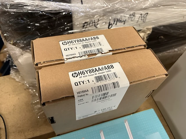 Partij kantoorartikelen ca. 30x hp, logitech, tp-link - afbeelding 6 van  6