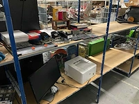 Partij kantoorartikelen, printer en monitor - afbeelding 1 van  7