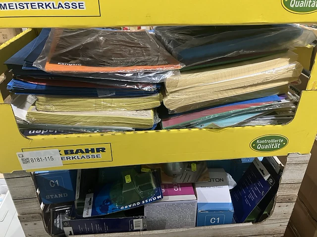 Partij kantoorartikelen, vieux vet - afbeelding 10 van  16