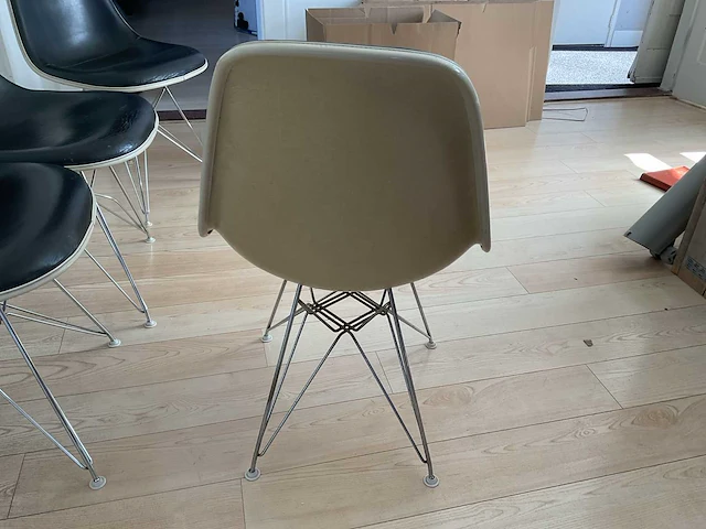 Partij kantoorinventaris - afbeelding 15 van  46