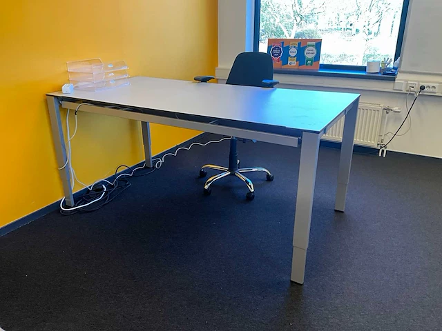 Partij kantoorinventaris - afbeelding 7 van  14