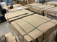 Partij karton - afbeelding 6 van  8