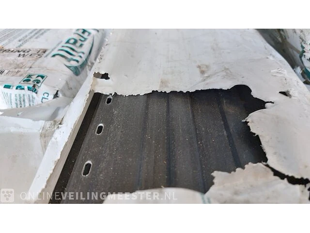 Partij keralit gevelpanelen o.a. nightblack pure mat - afbeelding 6 van  7