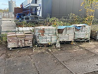 Partij keramische tegel - afbeelding 1 van  7