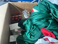 Partij kerstartikelen - afbeelding 1 van  6