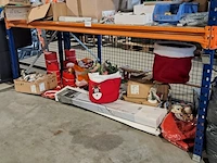 Partij kerstartikelen - afbeelding 1 van  26