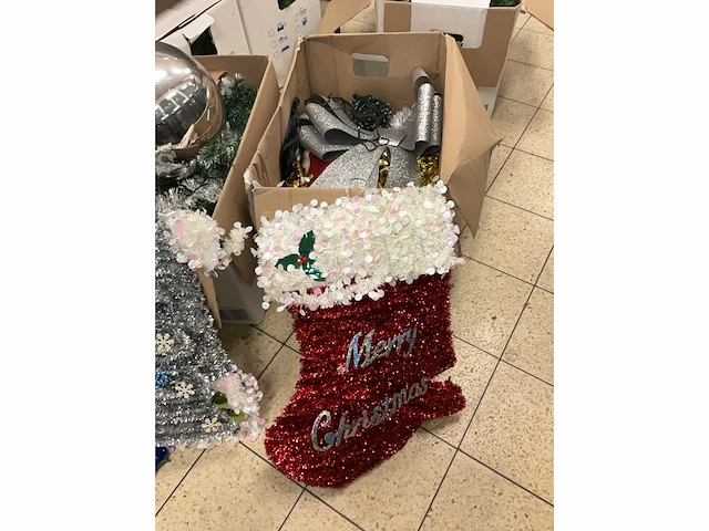Partij kerstdecoratie - afbeelding 3 van  8