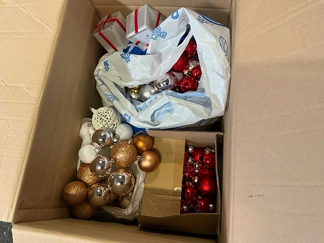 Partij kerstdecoratie - afbeelding 3 van  5