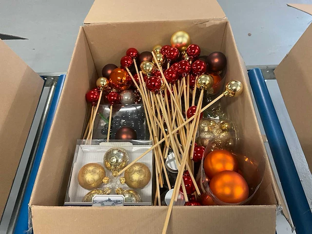 Partij kerstversiering - afbeelding 5 van  10