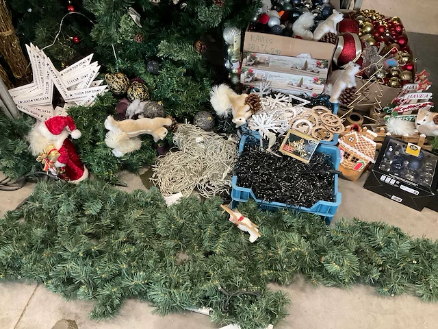 Partij kerstversiering - afbeelding 7 van  9