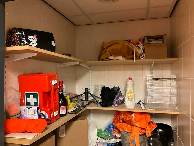 Partij keukenbenodigdheden en diversen - afbeelding 2 van  13