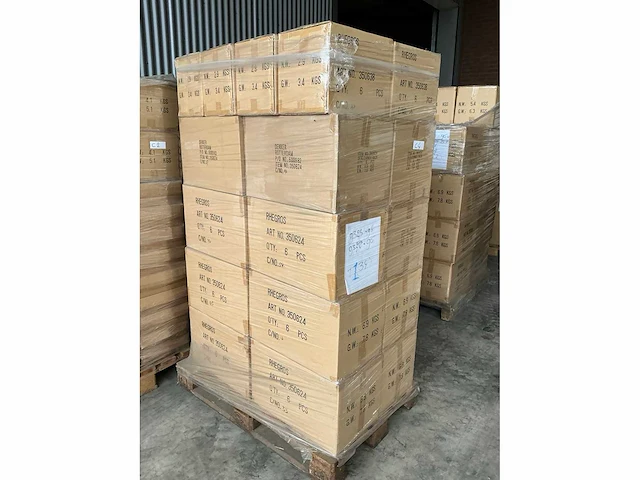 Partij keukengerei - afbeelding 11 van  23