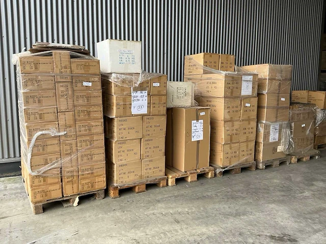 Partij keukengerei - afbeelding 21 van  21