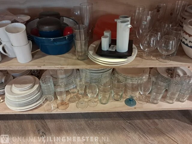 Partij keukenservies - afbeelding 8 van  21