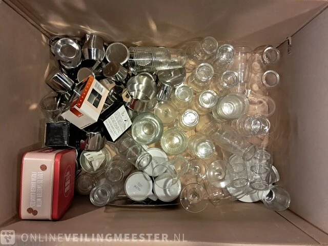 Partij keukenservies - afbeelding 15 van  21