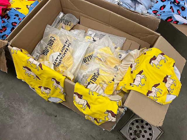Partij kinder-zwemkleding - afbeelding 8 van  13