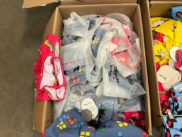 Partij kinder-zwemkleding - afbeelding 10 van  13