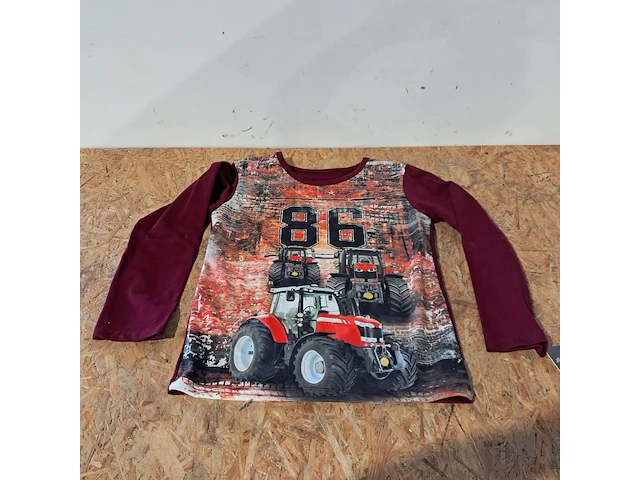 Partij kinderkleding met broek paspoppen en 3x kleding rek - afbeelding 10 van  18