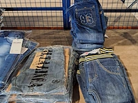Partij kinderkleding met broek paspoppen en 3x kleding rek - afbeelding 16 van  18