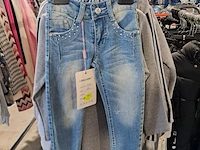 Partij kinderkleding op 3x kledingrek - afbeelding 5 van  26