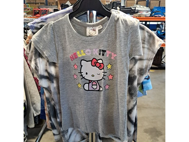 Partij kinderkleding op 3x kledingrek - afbeelding 15 van  26