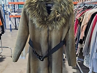 Partij kinderkleding op 3x kledingrek - afbeelding 12 van  26