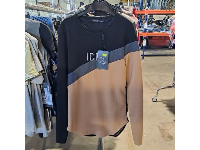 Partij kinderkleding op 4x kledingrek - afbeelding 6 van  28