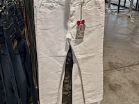 Partij kinderkleding op 4x kledingrek - afbeelding 9 van  19