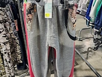 Partij kinderkleding op 4x kledingrek - afbeelding 10 van  19