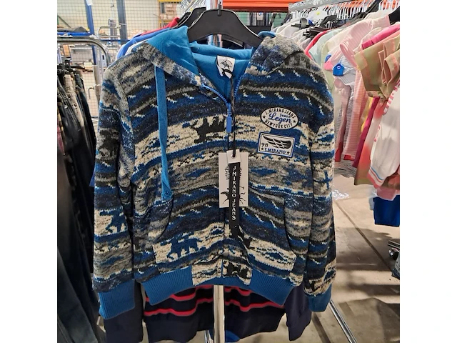 Partij kinderkleding op 4x kledingrek - afbeelding 15 van  19