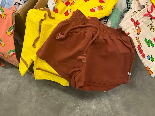 Partij kinderkleding - afbeelding 6 van  11
