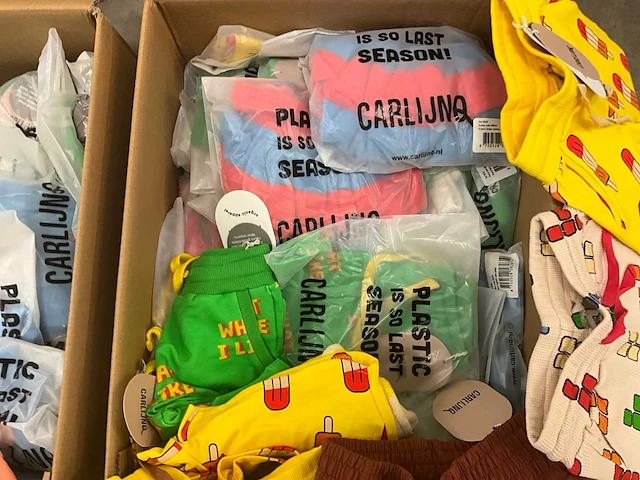 Partij kinderkleding - afbeelding 10 van  11