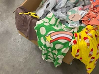 Partij kinderkleding - afbeelding 3 van  8