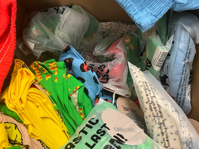 Partij kinderkleding - afbeelding 8 van  10