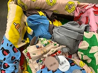 Partij kinderkleding - afbeelding 7 van  8