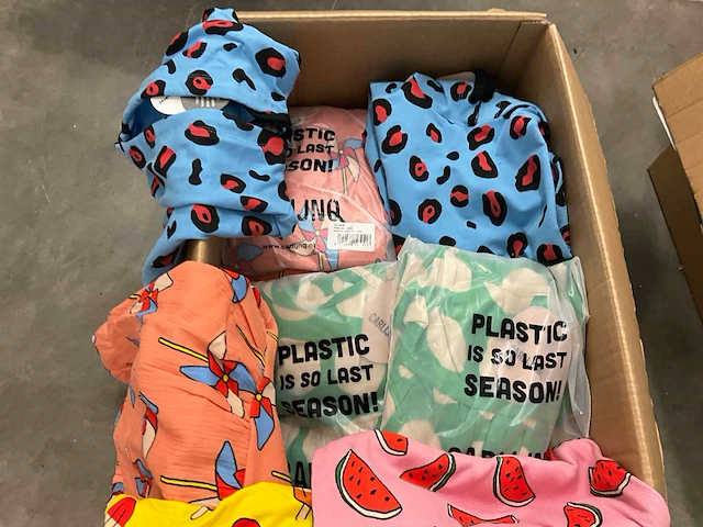 Partij kinderkleding - afbeelding 4 van  6