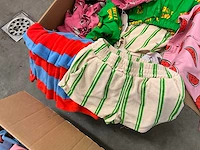 Partij kinderkleding - afbeelding 2 van  8